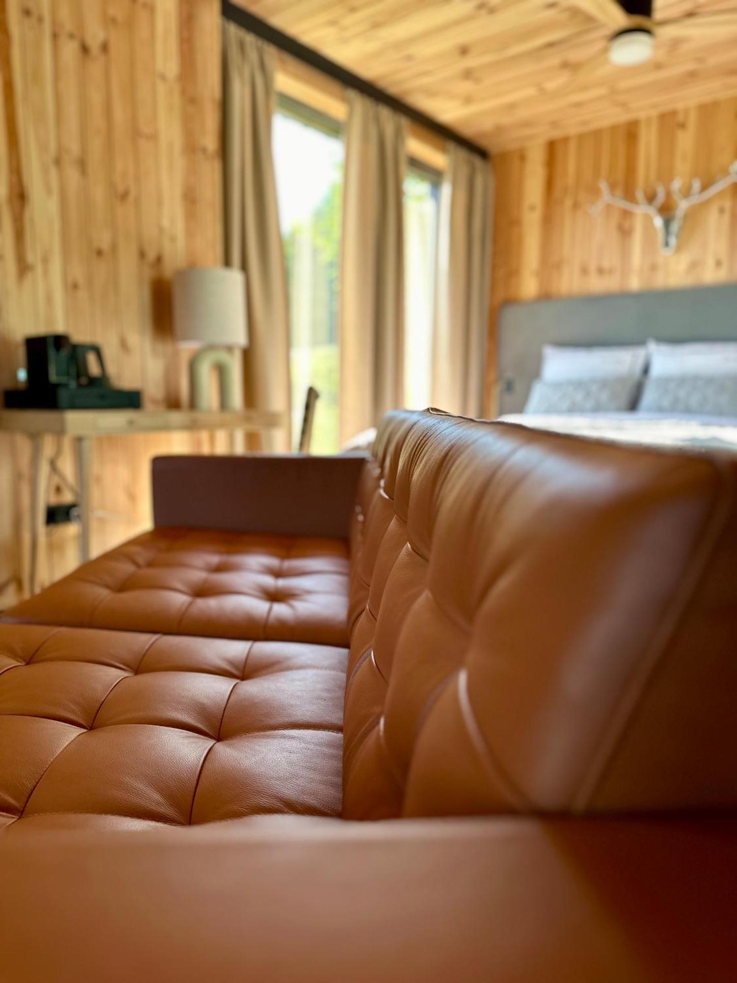 Brown Deer - Z Sauna Na Tarasie, Jacuzzi I Widokiem Na Gory - By Deer Hills Luxury Apartments Kocon エクステリア 写真