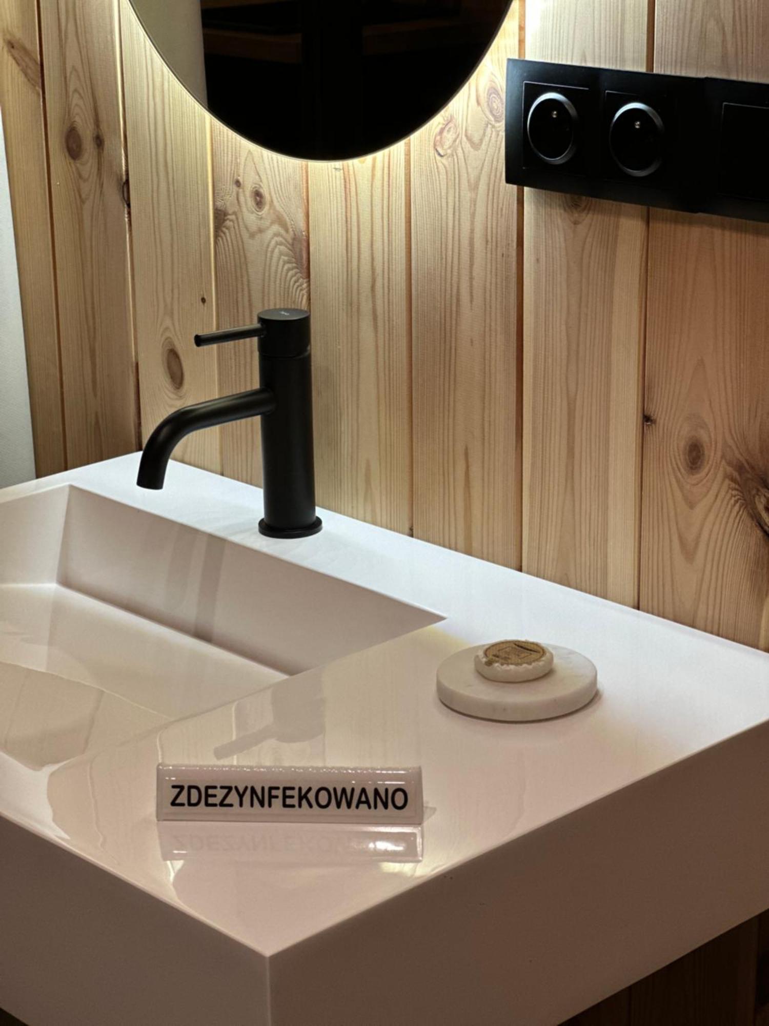 Brown Deer - Z Sauna Na Tarasie, Jacuzzi I Widokiem Na Gory - By Deer Hills Luxury Apartments Kocon エクステリア 写真